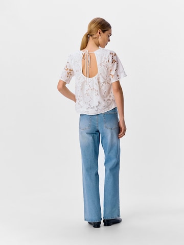 OBJECT - Blusa 'OBJNellie' en blanco