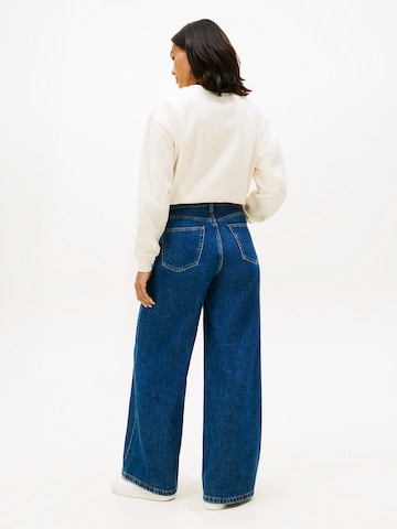 Wide leg Jeans 'EMI 70'S' di TOMMY HILFIGER in blu