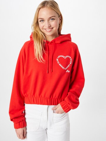 HUGO Sweatshirt 'Dionegia' in Rood: voorkant