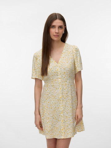 Abito camicia 'VMAlba' di VERO MODA in giallo: frontale
