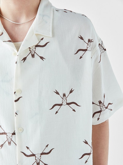 VAMOS CLO Button Up Shirt in Brown / Off white, Item view
