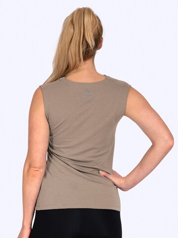 Magadi Sporttop 'Eva'‌‌‌‌ in Beige
