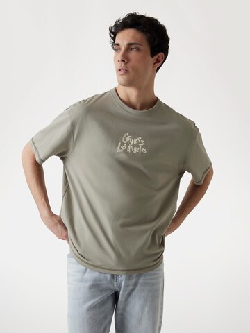 GUESS Shirt in Grün: Vorderseite