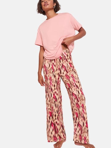 Pigiama di Friends Like These in rosa: frontale