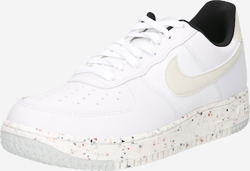 balts Nike Sportswear Zemie brīvā laika apavi 'AIR FORCE 1 CRATER NN': no priekšpuses