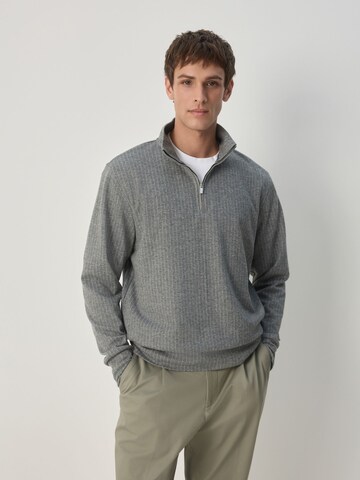 Next Свитер в Серый: спереди