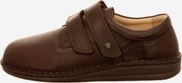 Finn Comfort Lace-Up Shoes in Brown