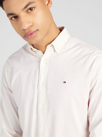 Regular fit Camicia di TOMMY HILFIGER in beige