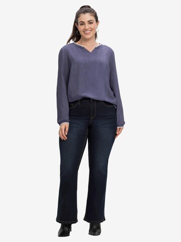 SHEEGO Boot cut Jeans in Blue