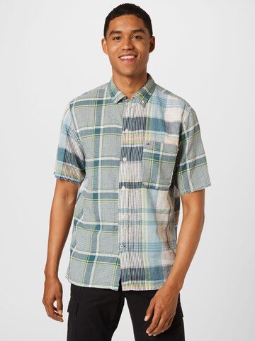 TOMMY HILFIGER - Ajuste regular Camisa 'Madras' en azul: frente