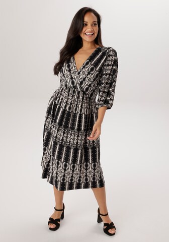 Aniston Kleid in Schwarz