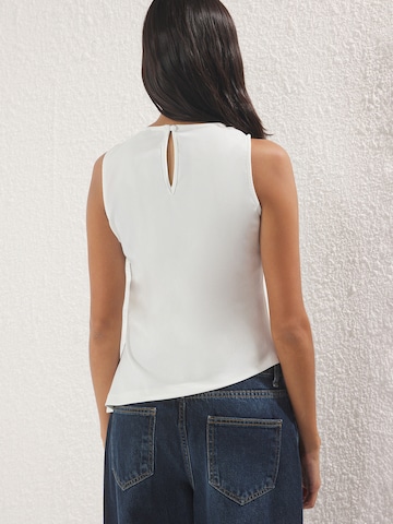 Trendyol Топ в Белый
