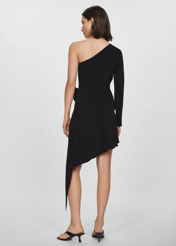 Robe 'Gardenia' MANGO en noir