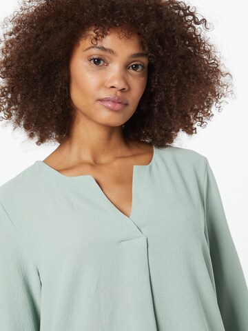 ABOUT YOU Blouse 'Emmi' in Groen