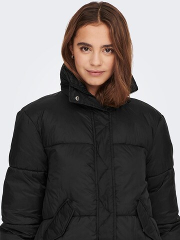 Manteau d’hiver 'Petra' ONLY en noir