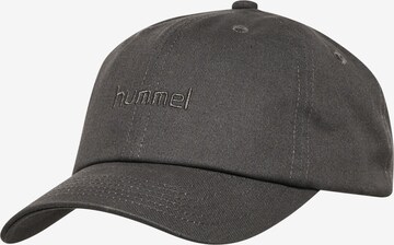 Hummel Cap in Black: front