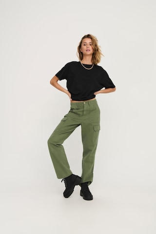 Regular Pantalon cargo 'Malfy' ONLY en vert