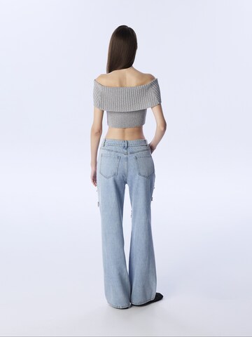 Pull-over Twist en gris