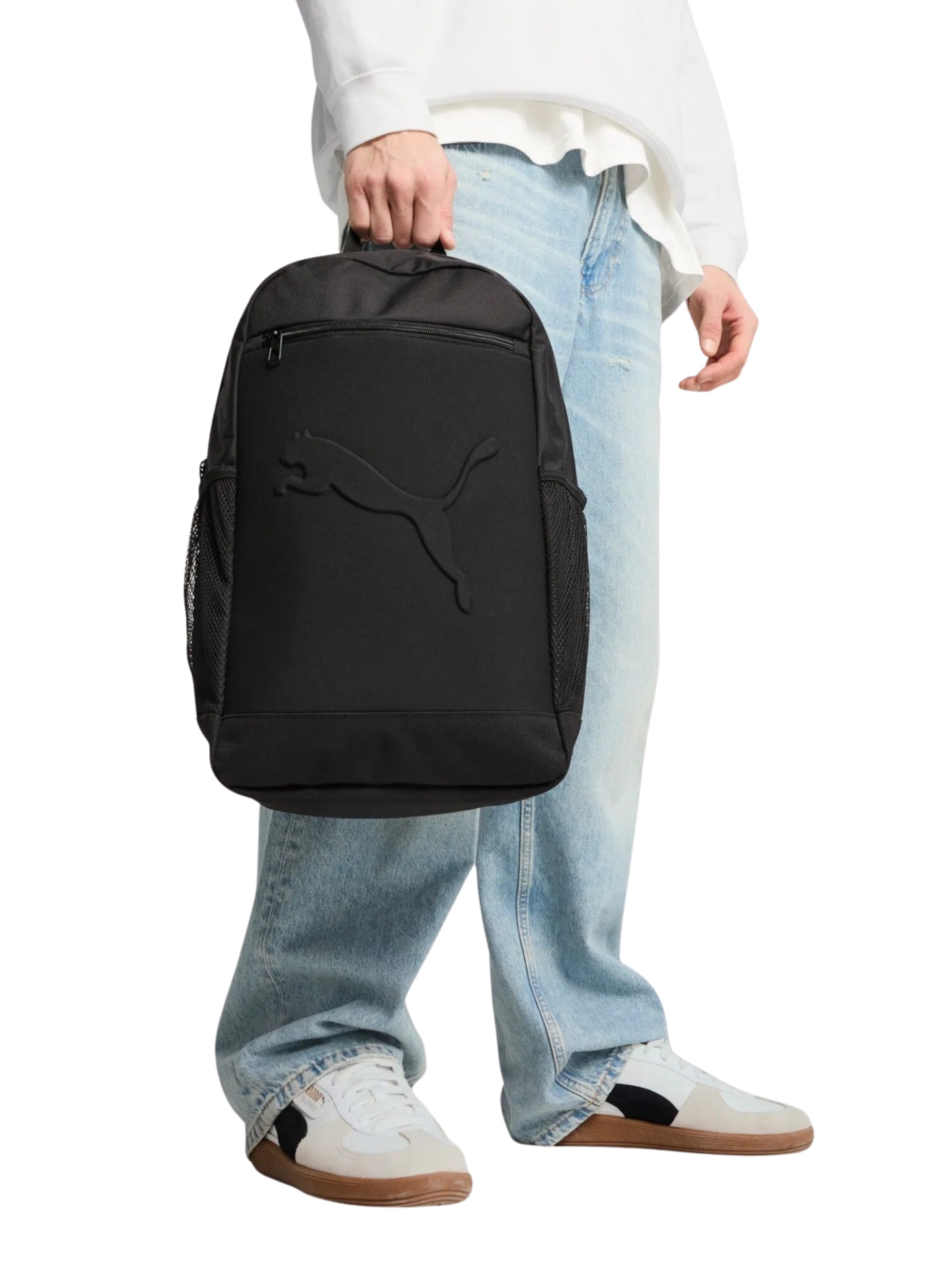 PUMA Seljakott 'Buzz', värv must: eest vaates