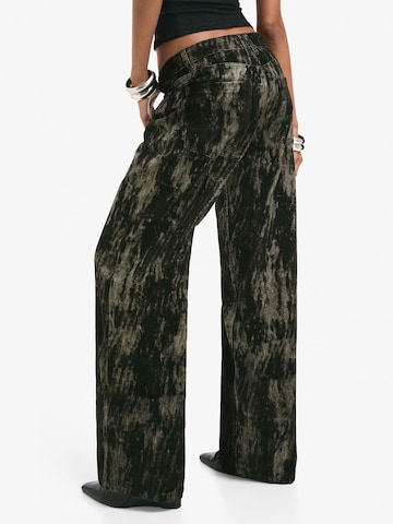Bershka Baggy Nadrág - zöld