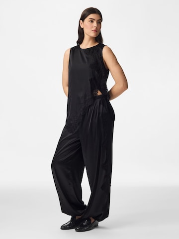 PIECES - Barrel Pantalón 'PCOLLI MW' en negro