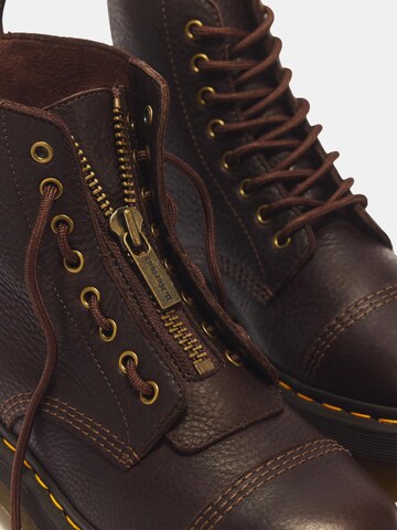 Dr. Martens Sneaker in Braun