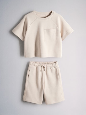 The Set Setti värissä ruskea