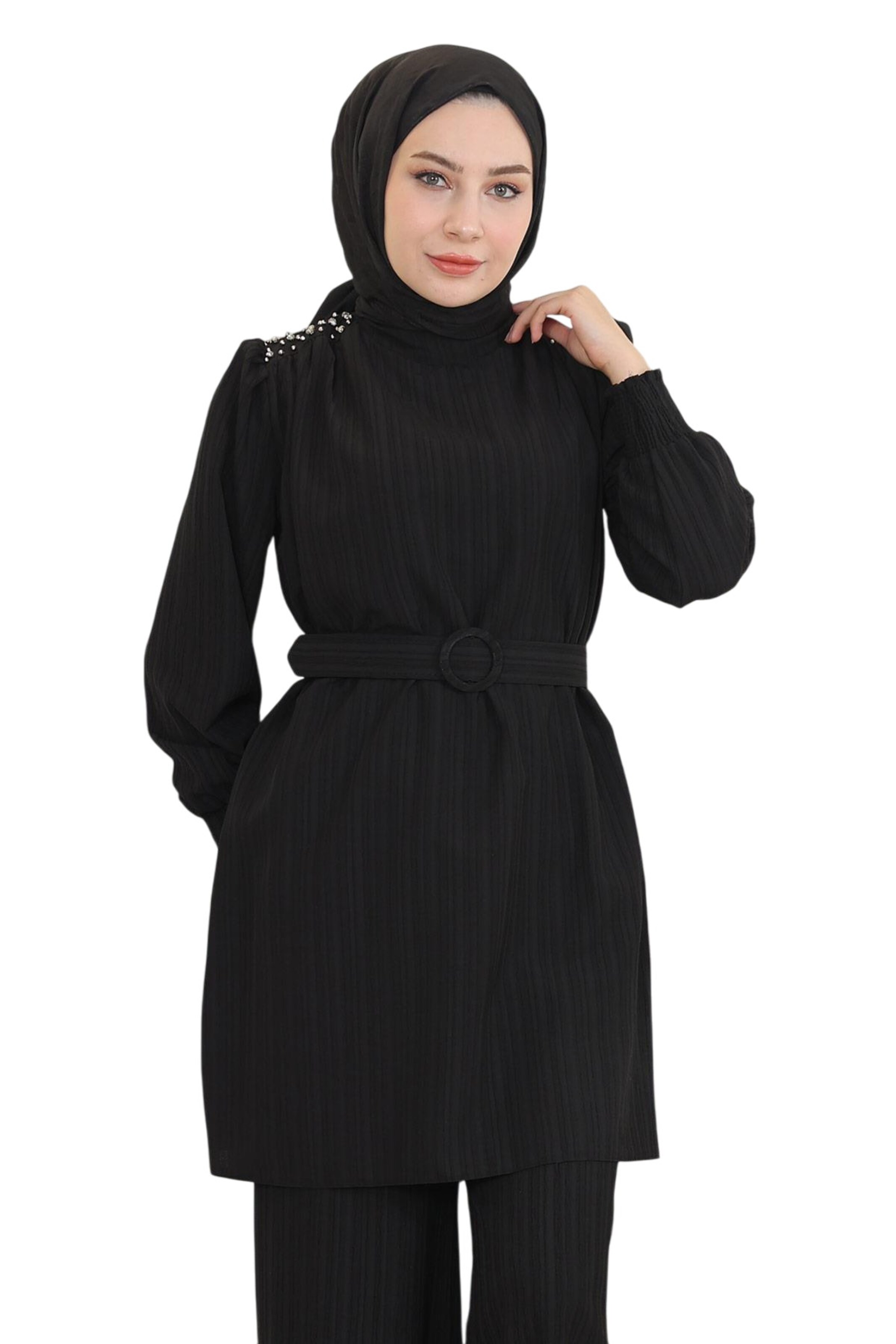 MODAMIHRAM Set in Schwarz