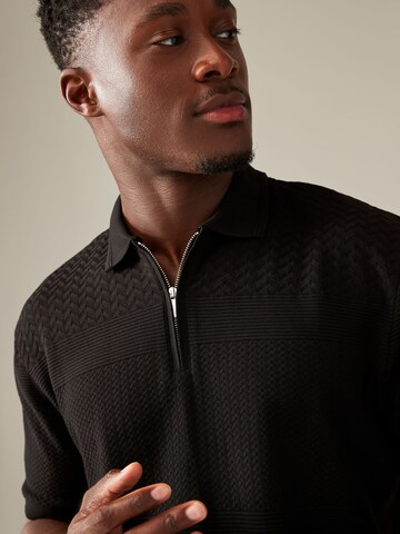 Next Shirt in Black