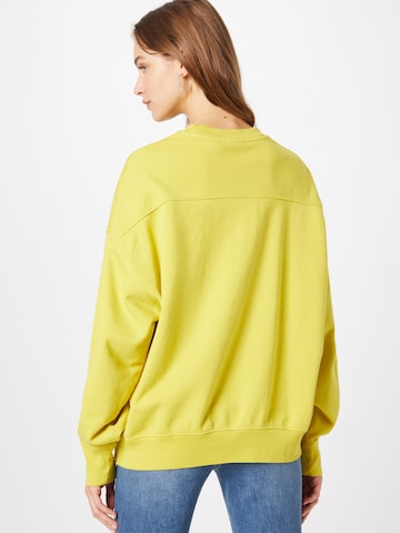 LEVI'S ® Sweatshirt 'Levi’s® Women's WFH Sweatshirt' in Gelb