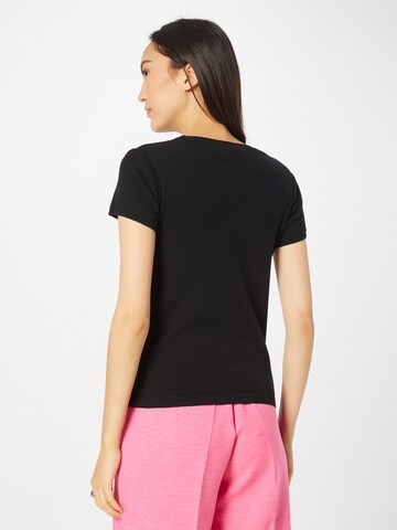Pullover di UNITED COLORS OF BENETTON in nero