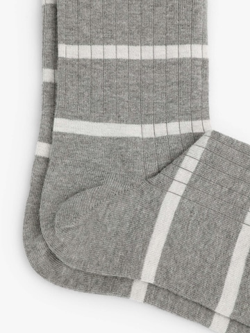 Scalpers Socken in Grau