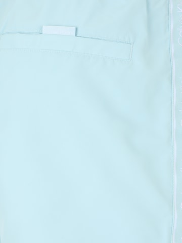 Calvin Klein Swimwear Kratke kopalne hlače | modra barva