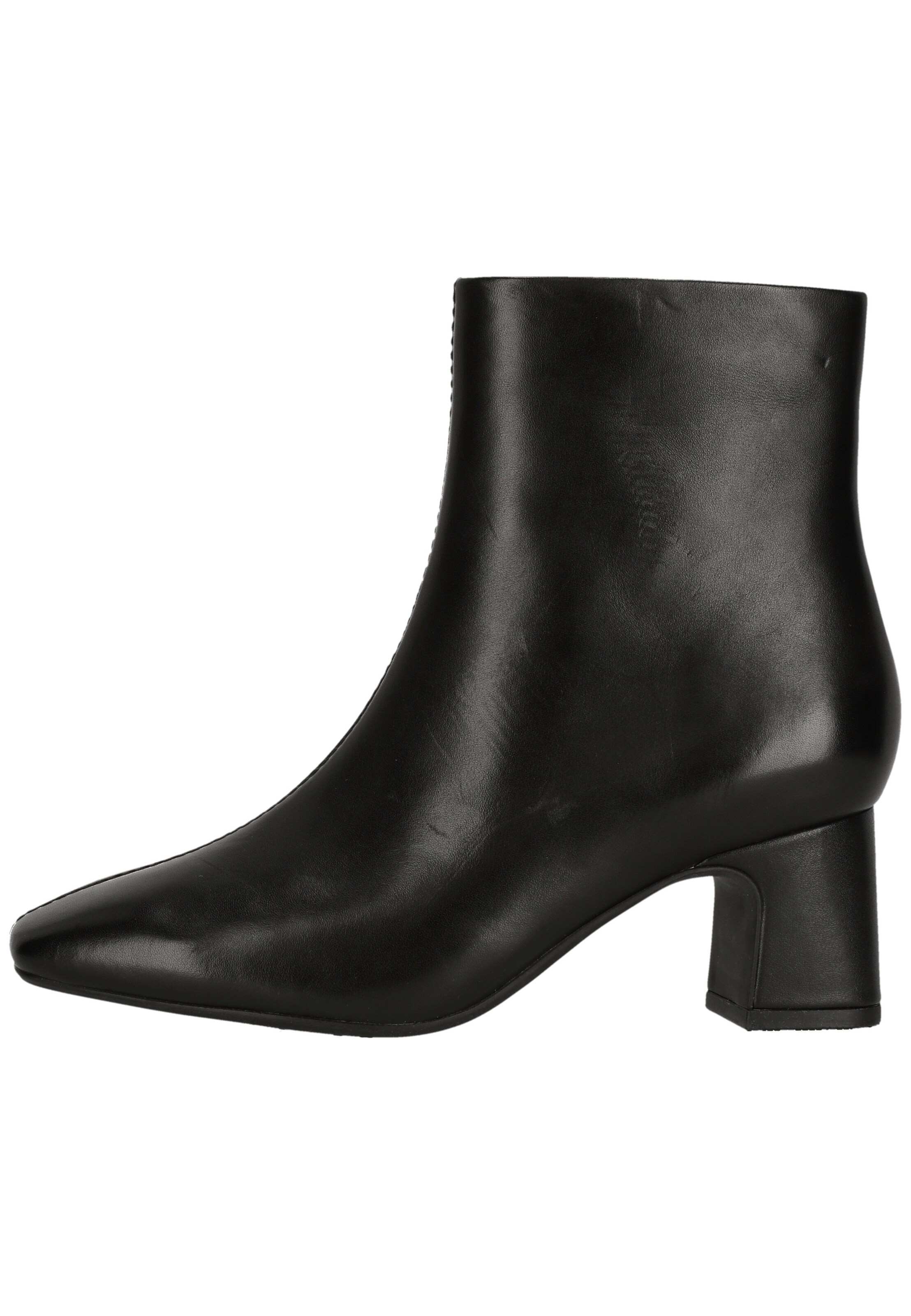 CLARKS Stiefelette 'Fernie Zip' in Schwarz