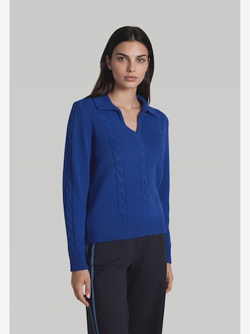 MAERZ Muenchen Sweater in Blue: front