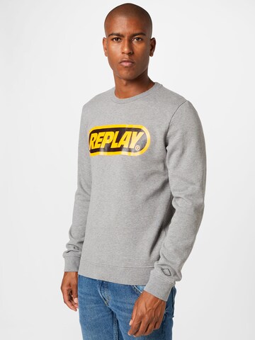 REPLAY Sweatshirt in Grijs: voorkant