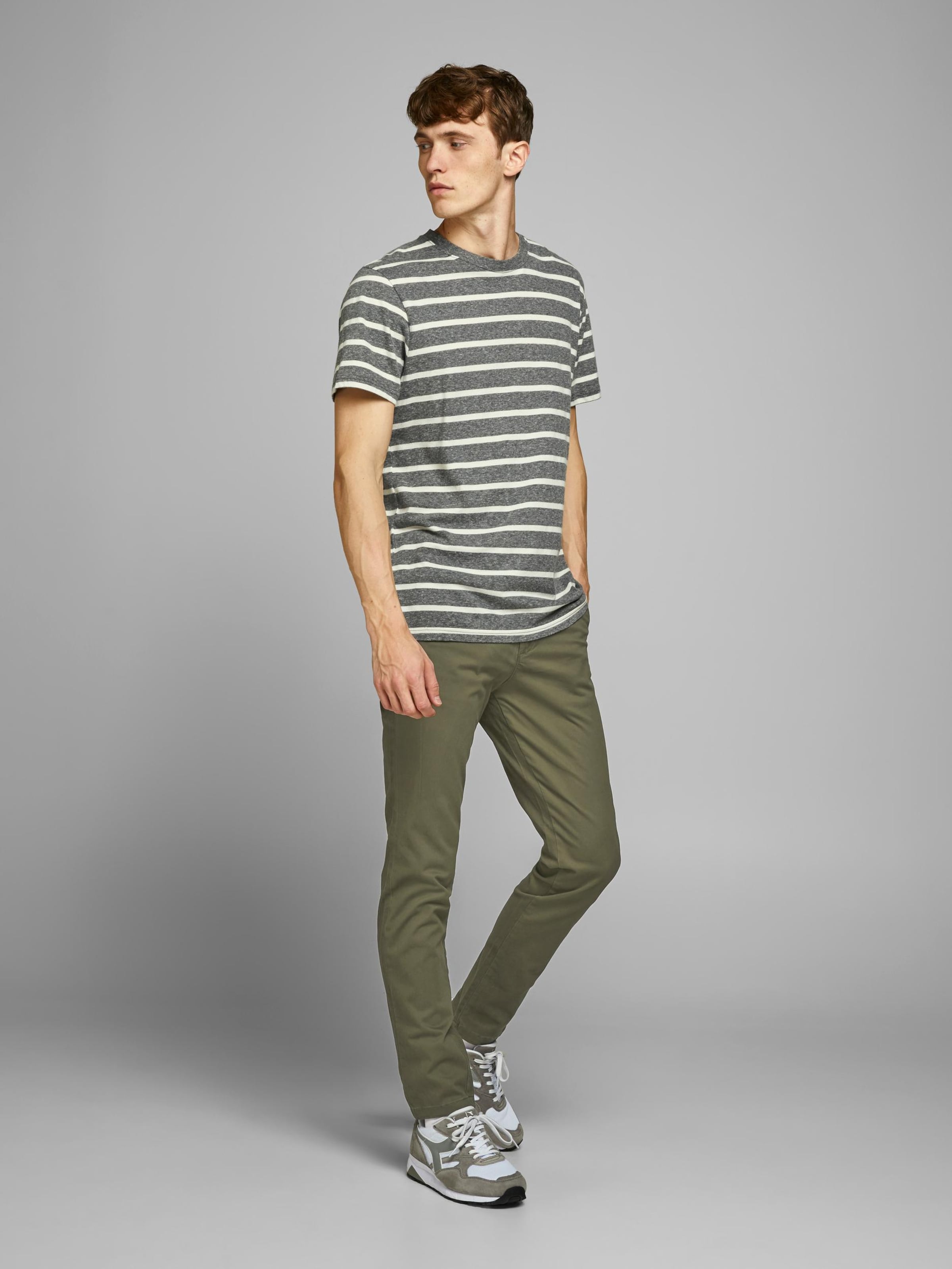 JACK \u0026 JONES „Chino“ stiliaus 
