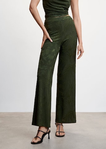 Wide leg Pantaloni 'Janine' de la MANGO pe verde: față