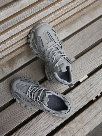 ES8 Sneaker low '123-3' in Grau