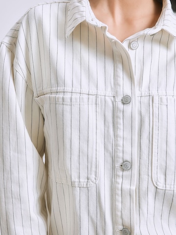 Next Блузка в Белый