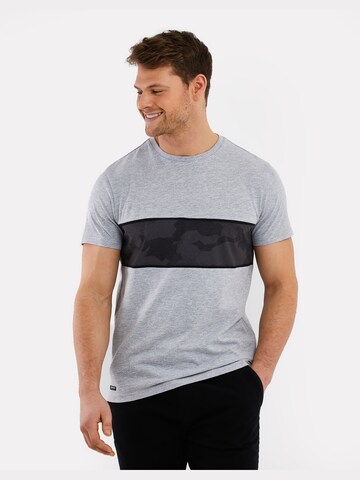 Threadbare T-Shirt 'Trail' in Grau: predná strana