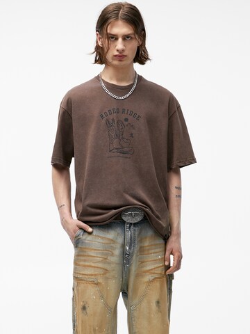 T-Shirt Pull&Bear en marron : devant