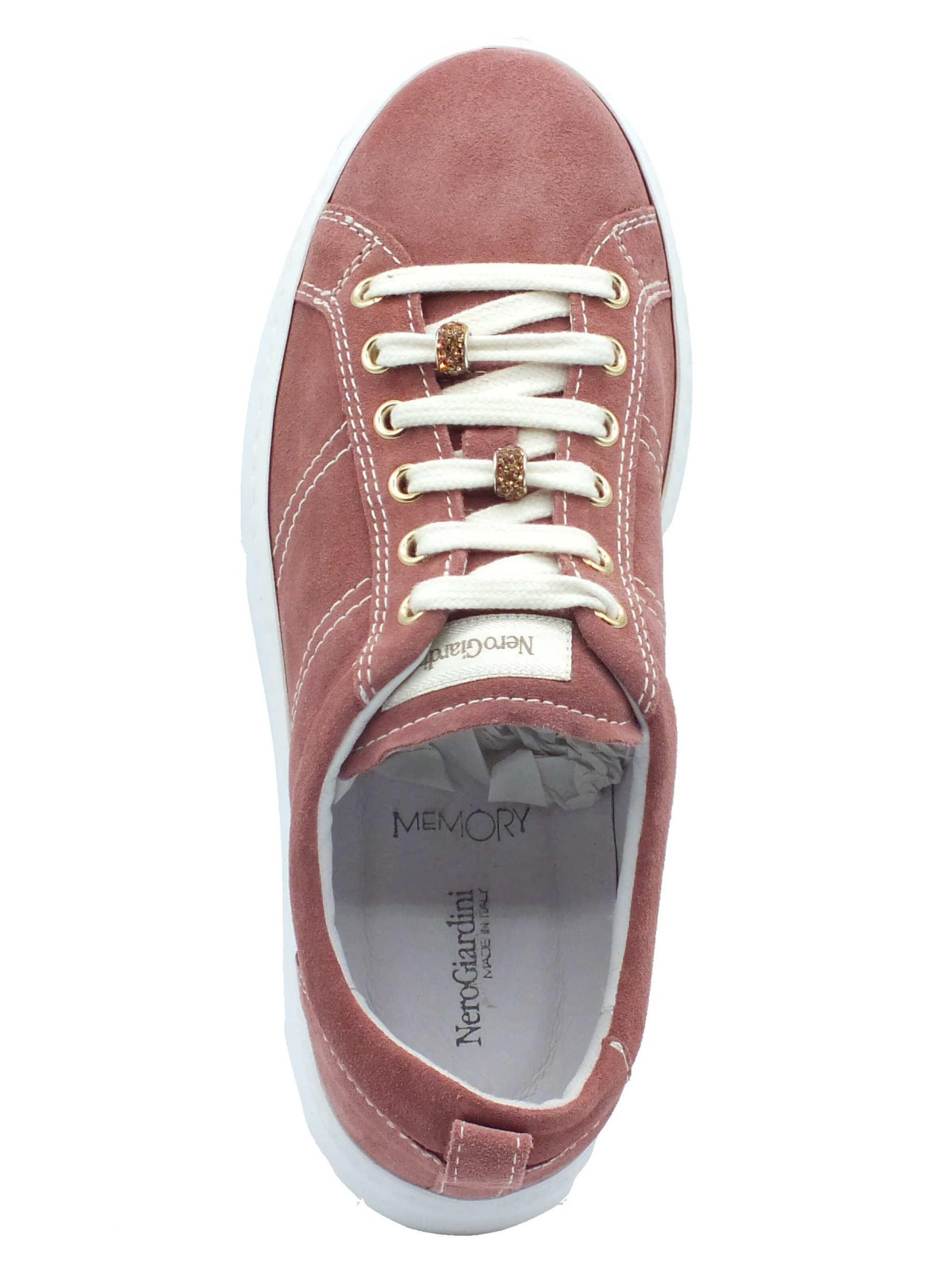 Nero Giardini - Zapatos con cordón 'Nero Giardini Sneakers Donna E615310D Velour Rosa-Antico pelle rosa' en rosa
