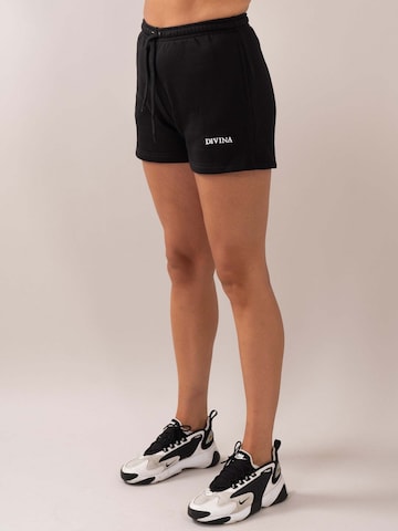 regular Pantaloni sportivi 'Comfy' di Divina in nero