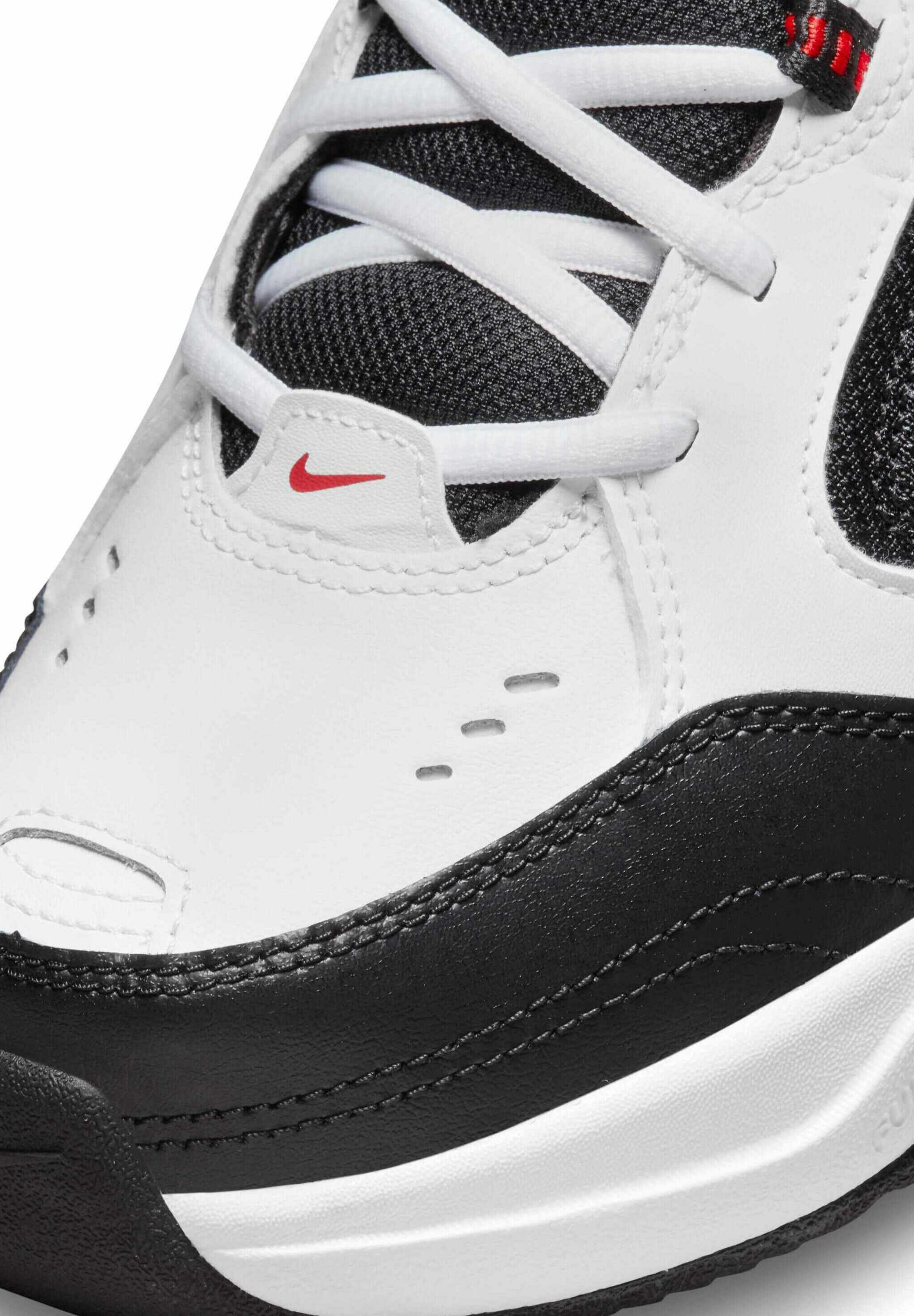 NIKE Αθλητικό παπούτσι 'Nike Air Monarch IV' σε λευκό