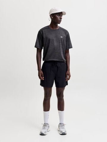 T-Shirt fonctionnel JACK & JONES en noir
