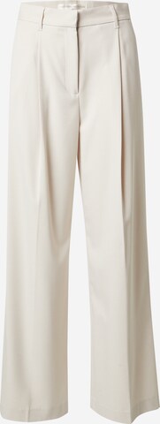 Guido Maria Kretschmer Women Loose fit Pleat-front trousers 'Svea' in White: front