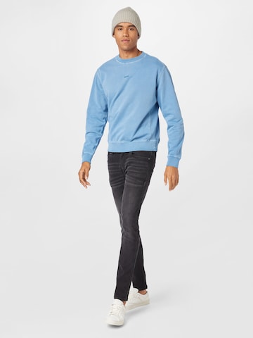 BOSS Sweatshirt 'Wefade' in Blauw