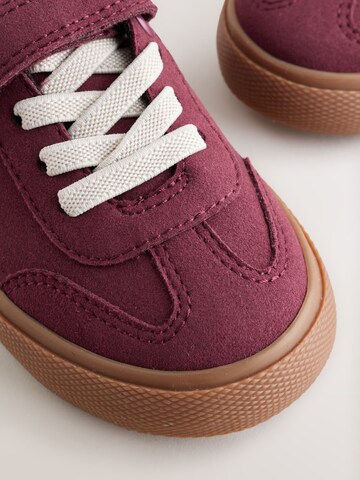 Sneaker di Next in rosso