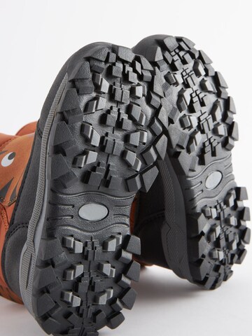 Next Snowboots in Orange